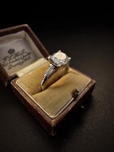 Anello  con  Diamanti  